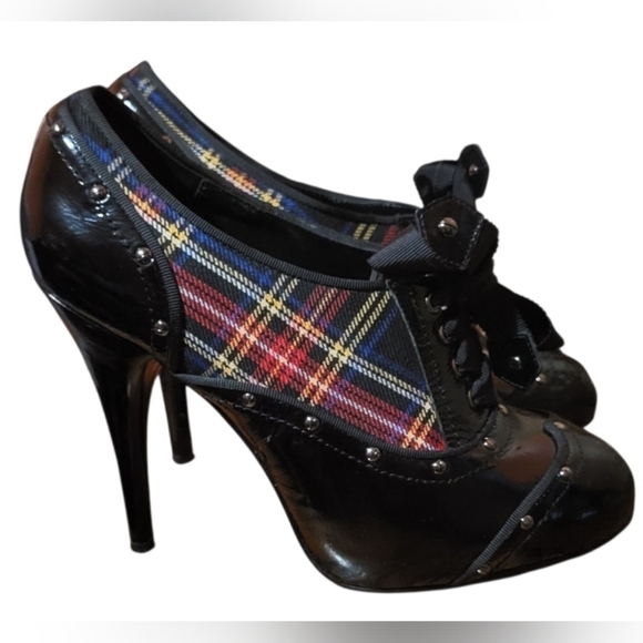 Betsey Johnson Black Patent Leather Red Plaid Oxford Booties Size 10 Heel 5" - Picture 1 of 11